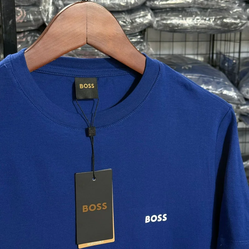 Camiseta Basica Hugo Boss cor Azul Royal — imagem 1 de 1