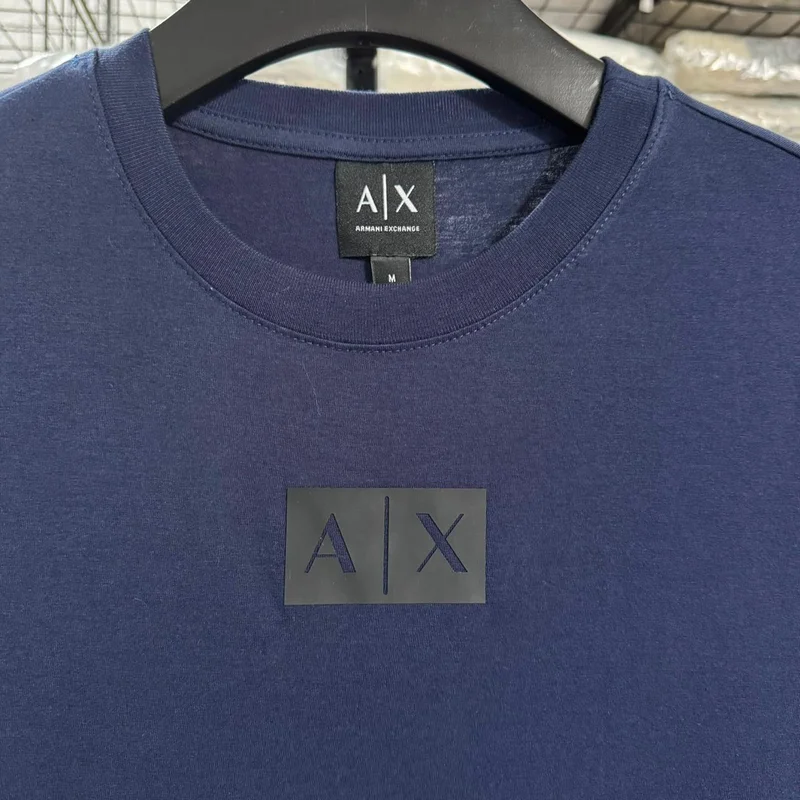 Camiseta Estampada Armani Exchange cor Azul Marinho — imagem 1 de 1