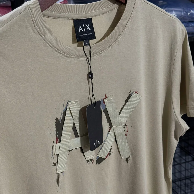 Camiseta Estampada Armani Exchange cor Bege — imagem 1 de 1